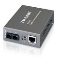 TP-LINK MC210CS 1000Mbps RJ45 to 1000Mbps single-mode SC fiber Converter, Full-duplex, up to 15Km, switching power adapter, chassis TL-MC1400 rack-mou