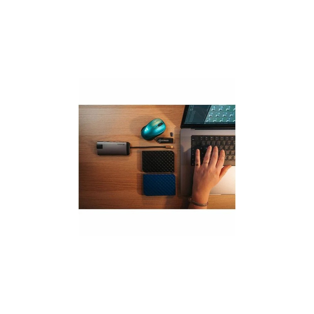 Verbatim 49173 32GB V3 USB3.0 Grey Store'n'Go V3; Retractable USB Storage Drive Memory Stick