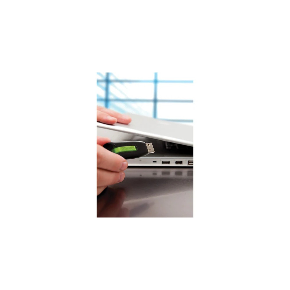 Verbatim 49177 Store 'n' Go V3 16 GB USB 3.0 Flash Drive - Green, Black - 1 / Each - Image 6